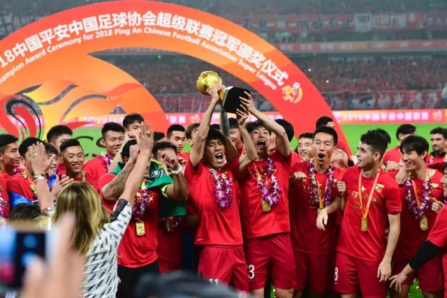 亚运男足半决赛：国青与韩青的较量，王钰栋强势回归